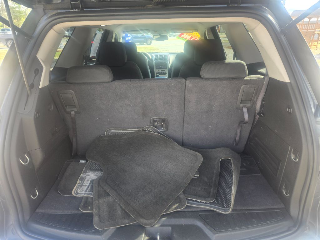 2011 GMC Acadia SLE - Photo 14