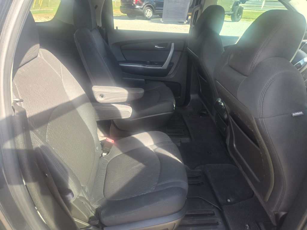 2011 GMC Acadia SLE - Photo 15