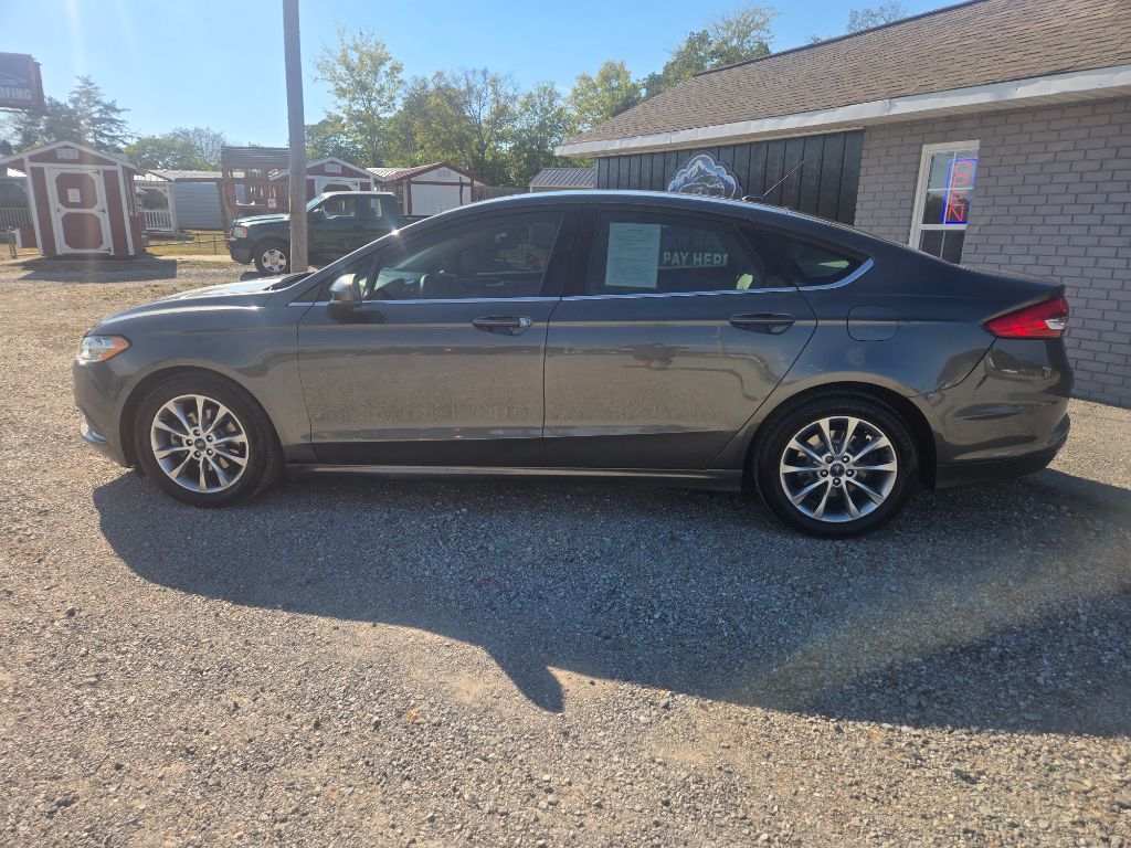 2017 Ford Fusion SE - Photo 8
